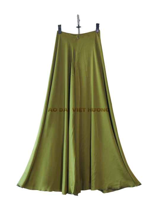 516 - Green Skirt Pants (Quần Váy Ống Xéo Lụa Mỹ Bóng). Final sale (no return/exchange)